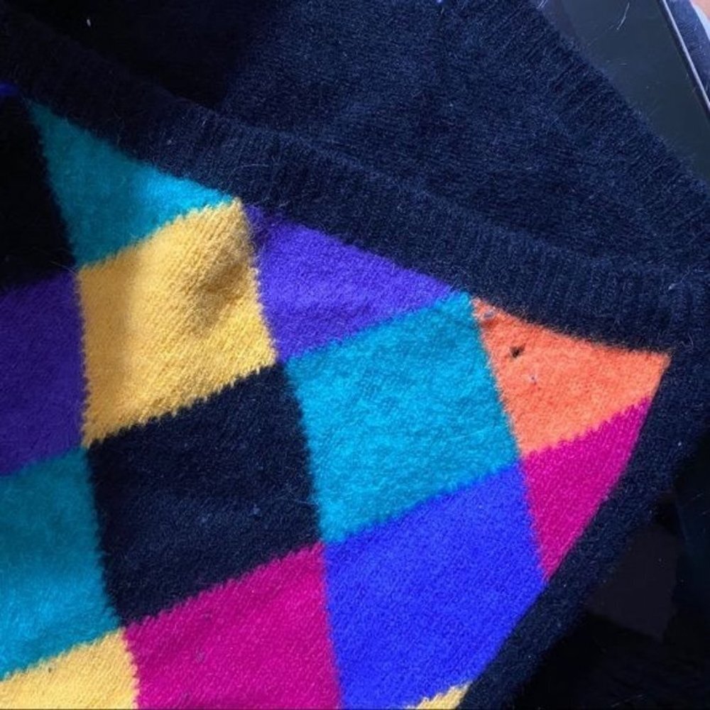 Vintage Casual Corner Wool Rabbit Sweater 90s Black Colorful Diamonds Size M - Picture 9 of 10